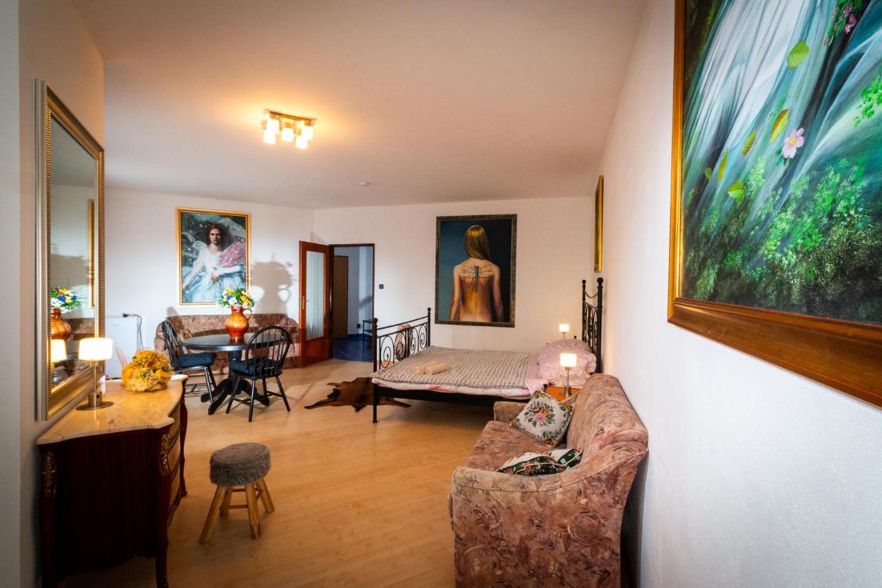 Penzion Kozi Farma Novy Dvur Česká Lípa Buitenkant foto